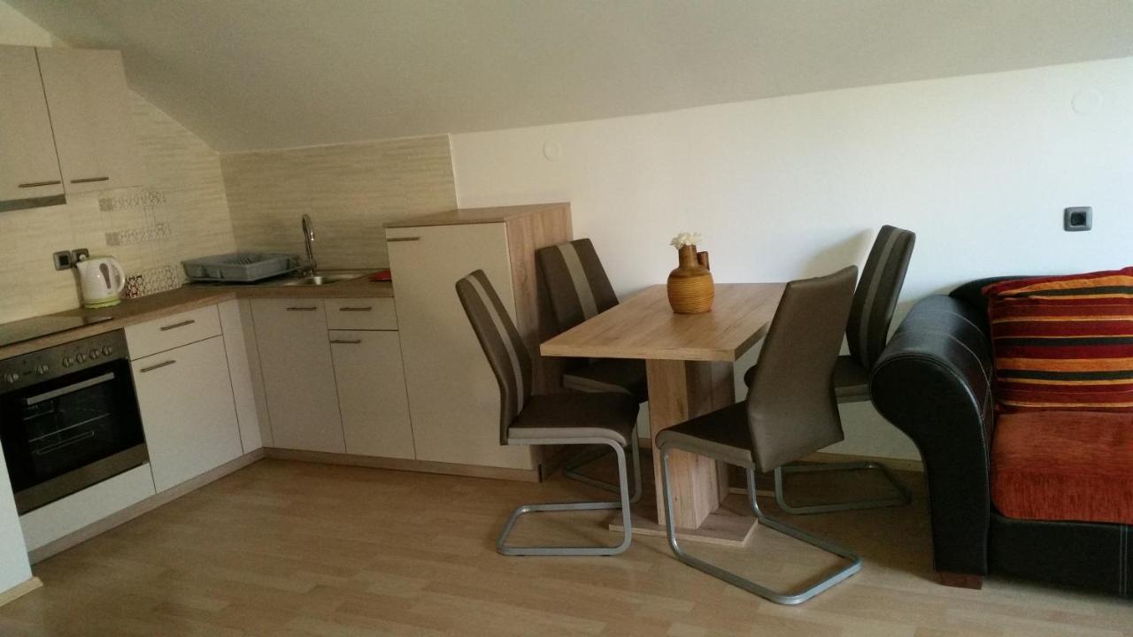 Apartma Jezerci Apartment Блед Екстериор снимка