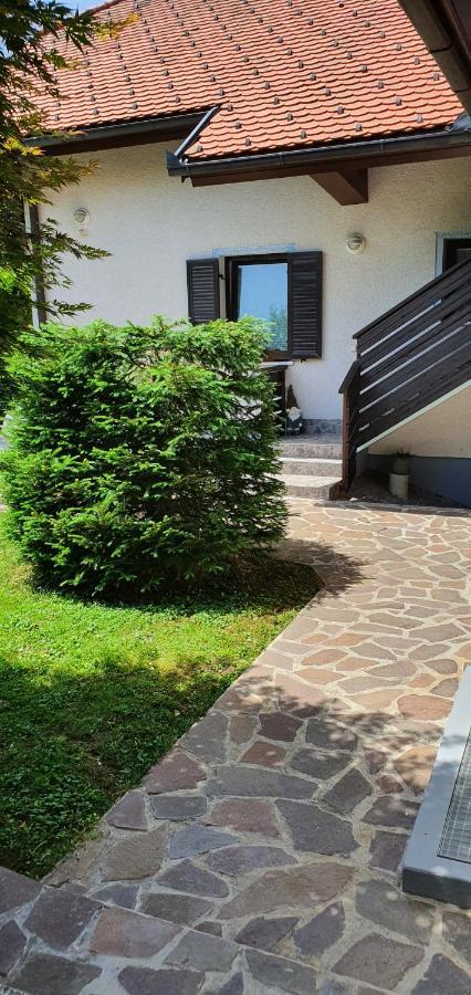 Apartma Jezerci Apartment Блед Екстериор снимка