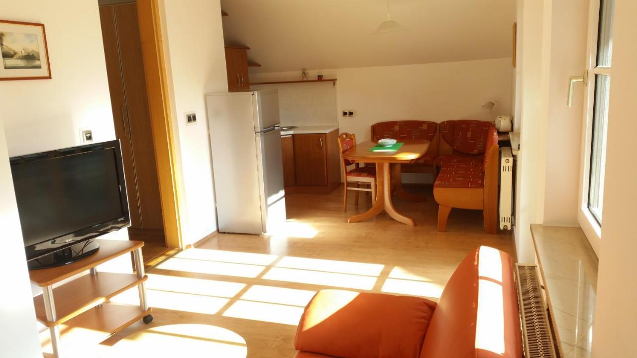 Apartma Jezerci Apartment Блед Екстериор снимка