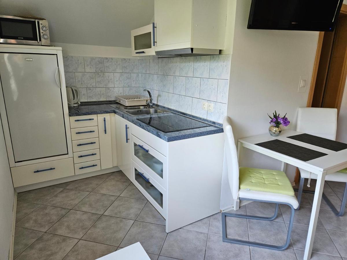Apartma Jezerci Apartment Блед Екстериор снимка